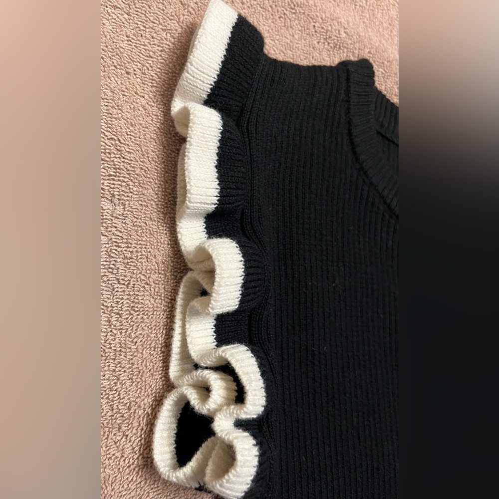NWT - THE WORKSHOP Ribbed Knit Ruffle Sleeve Top - Size S - Picture 7 of 9
